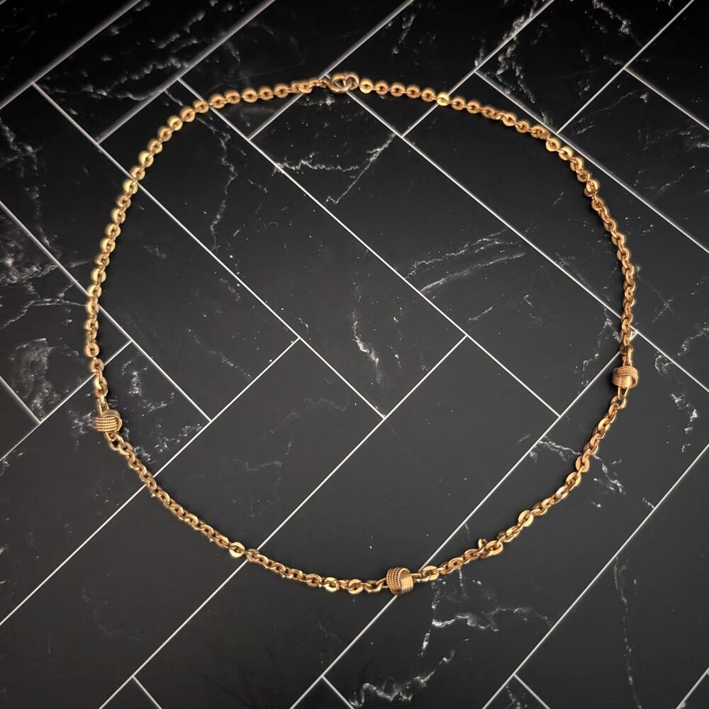 Vintage Necklace - 18" Chain - Dark/Brassy Gold Tone with Knots/Wrapped Design